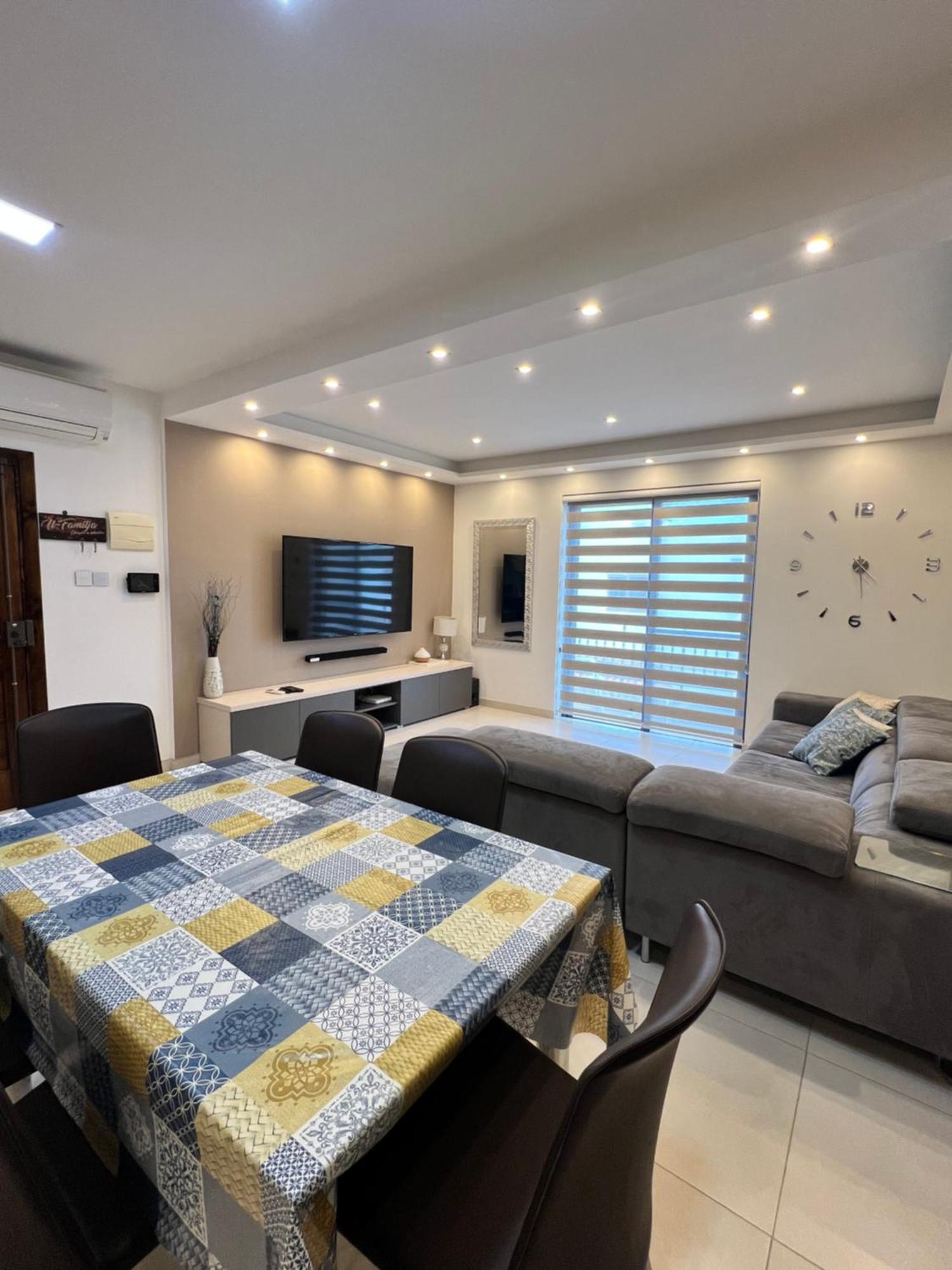 Relax Zabbar Apartment Exterior photo